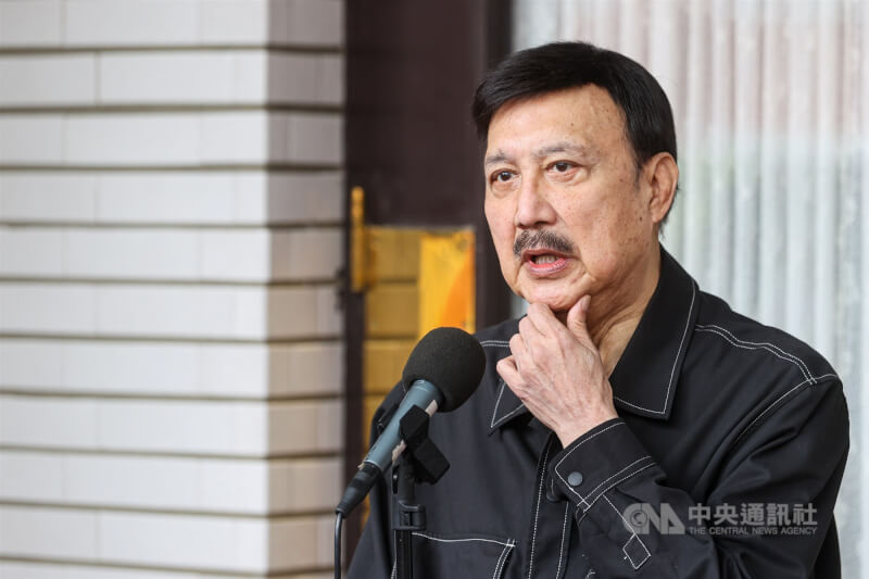 1器官「長腫瘤」出血流膿!78歲余天爆「緊急送醫」病況曝光