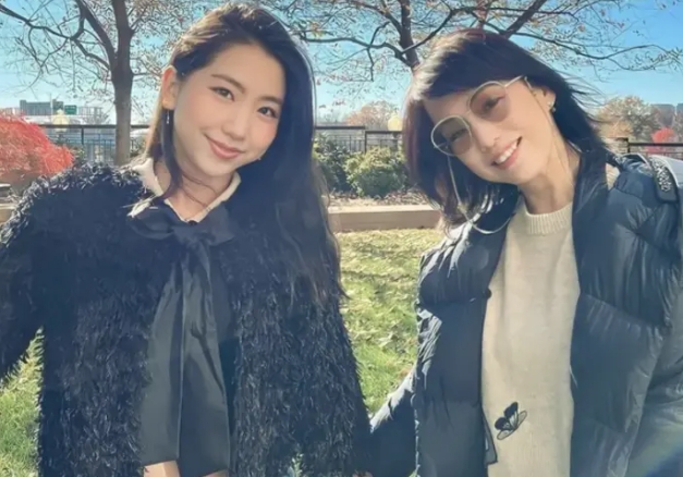 狂曬名牌狂出國！蔡幸娟女兒高喊「飛機當公車在搭」　網怒轟炫富「她正面回應了」