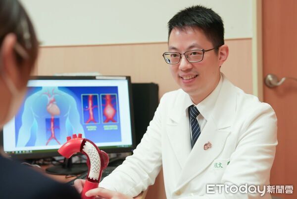 只是腸胃炎!73歲婦就醫「胸腹雙雙破裂」醫曝原因