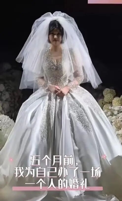 知名紅人「驚傳子宮頸癌過世」!生前「留下一段話」藏著無限悲痛