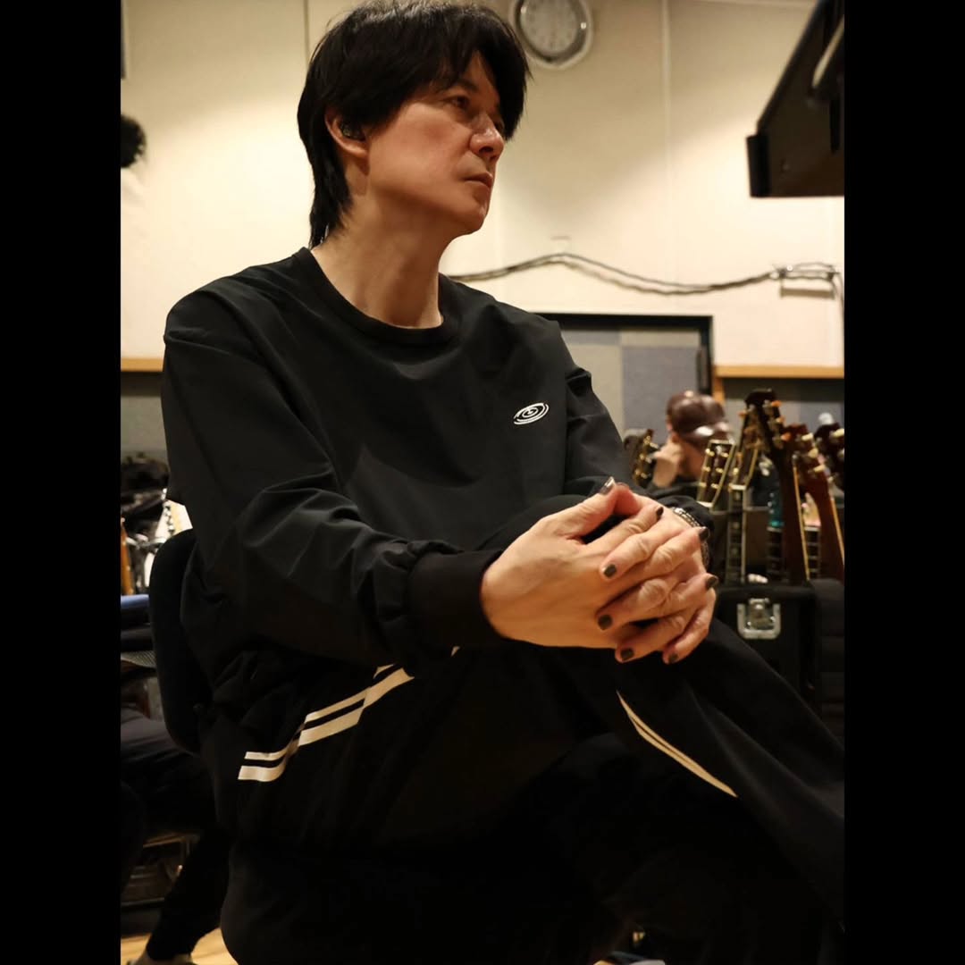 世界遺產級美男！大咖男星「當年閃婚女粉崩潰」股票消失8億　57歲近照曝光「俊美神顏改變了」