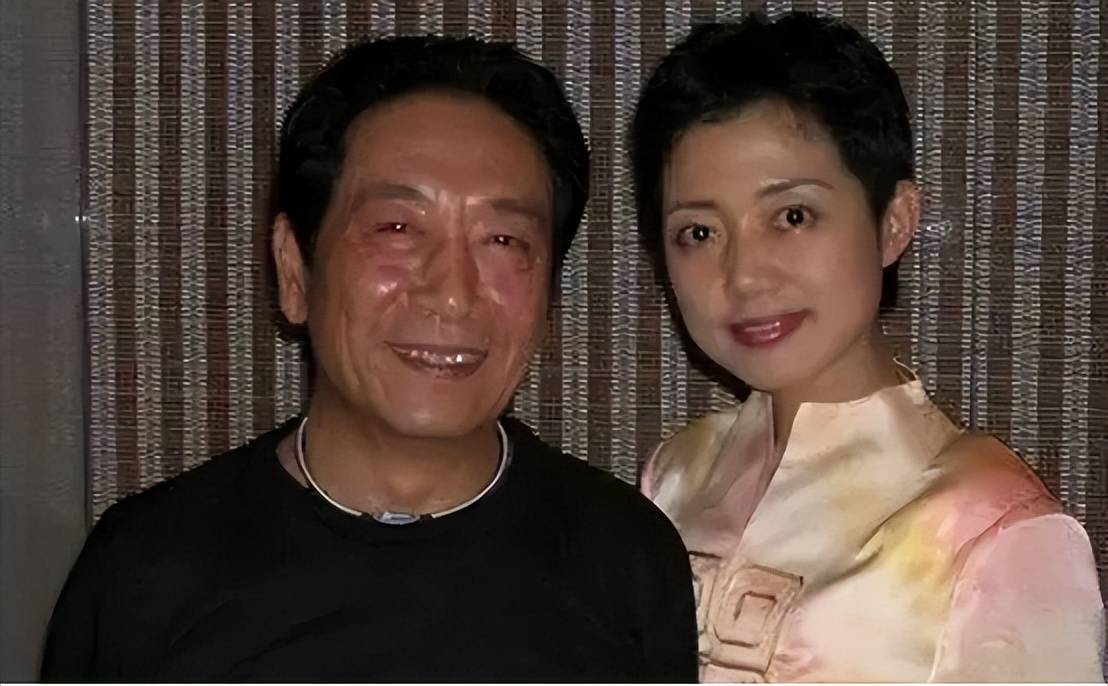 比父母還老！她堅持「嫁大37歲老戲骨」　遭各界反對「11年婚姻現況曝光」網傻眼了