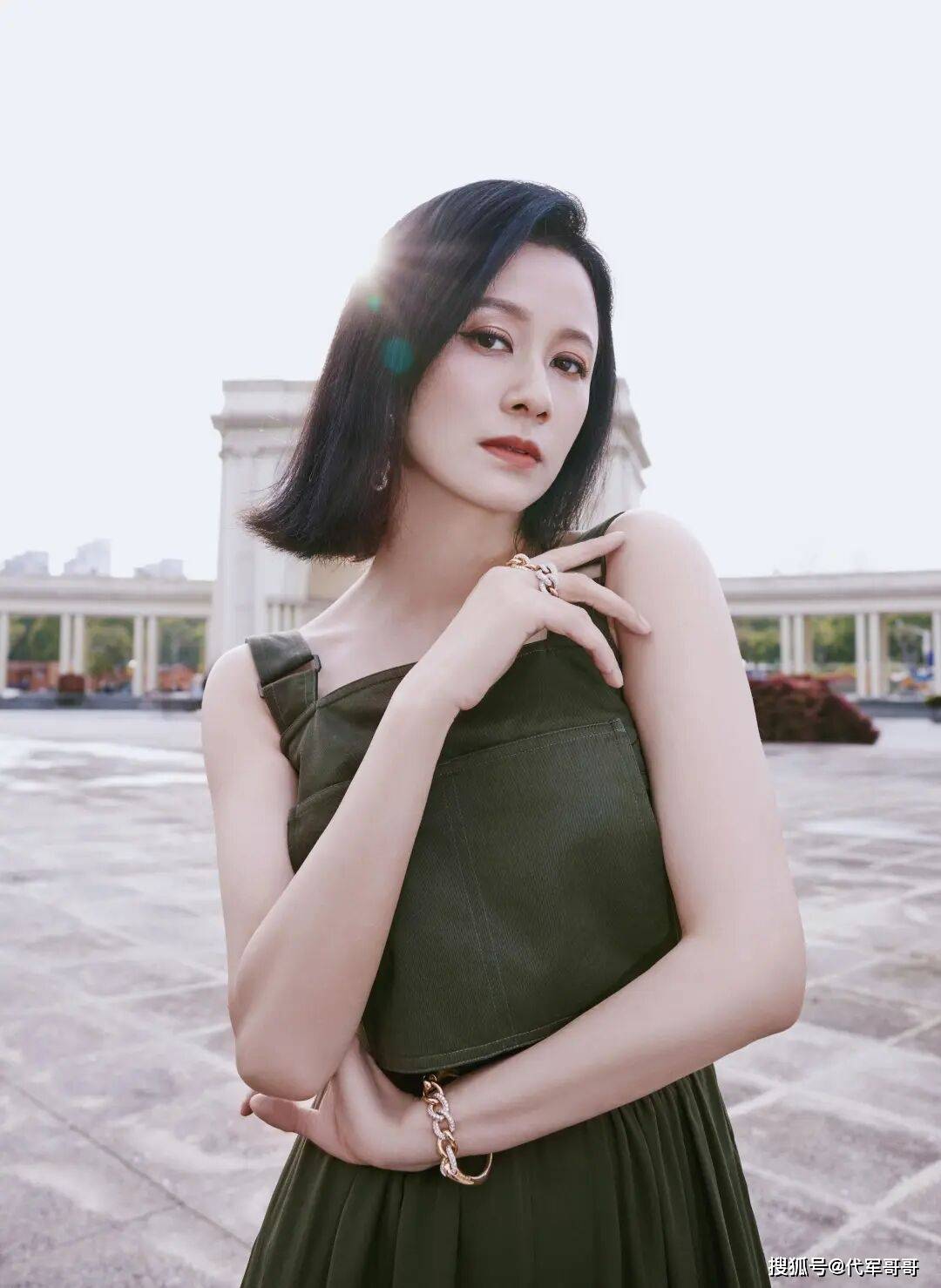 離婚賠上人生!48歲女星「幫前夫還千萬債」 終於還清債務「卻與兒子形同陌路」