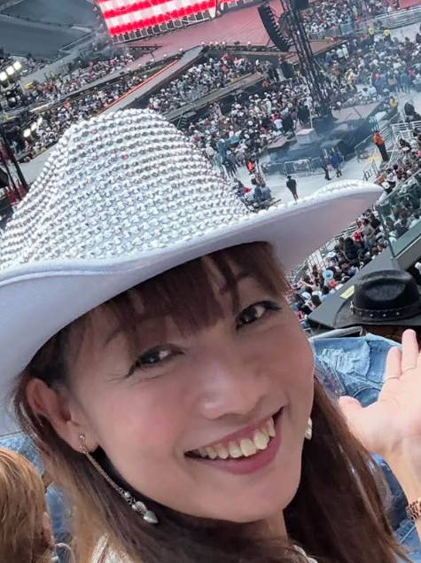 快訊/剖腹產突腦中風!47歲女歌手「驚傳癱瘓」