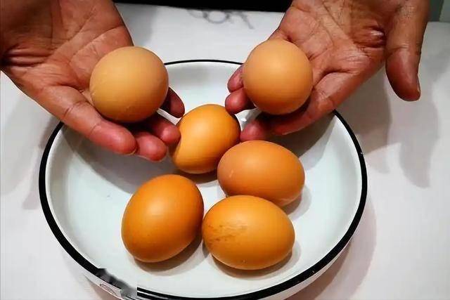 警告!立刻停止食用「吃4種雞蛋」:暗藏致命細菌