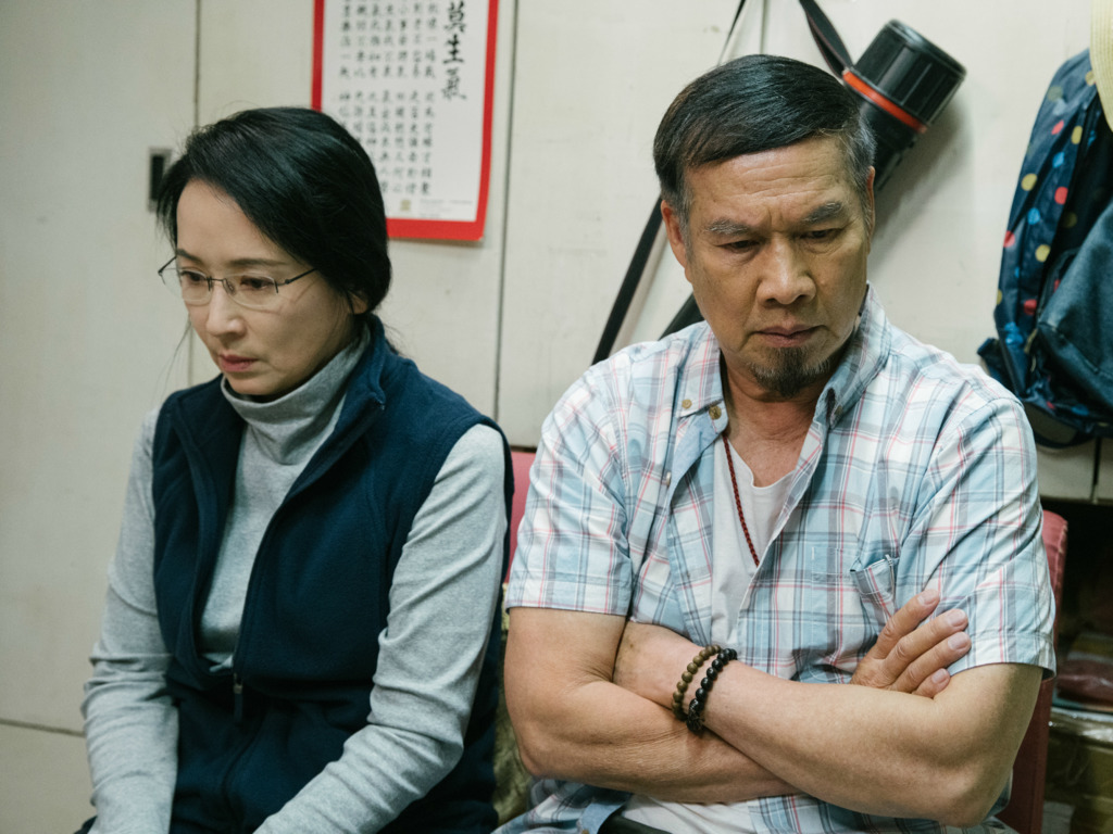 婆婆偏心小叔！生病後「住我家10年」沒掏一分錢　85歲仙逝後「我收到銀行簡訊」才明白她用心