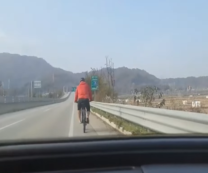 快訊/命喪國道!44歲大咖驚傳「被卡車撞死」