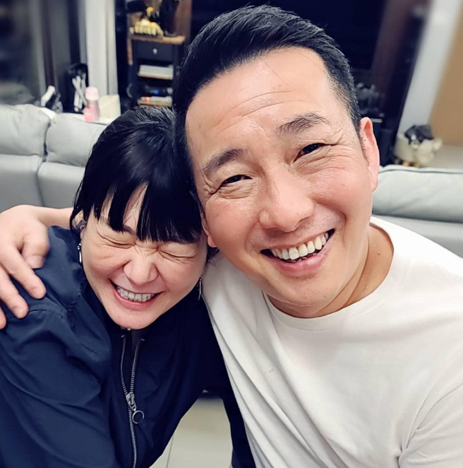 持續惡化！58歲屈中恆「驚爆恐敗血症」緊急動刀
