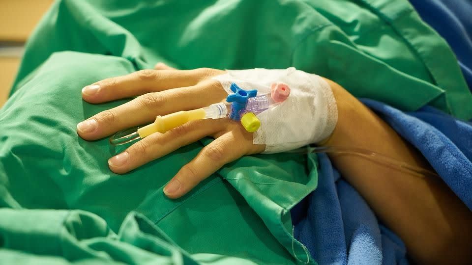 染腦脊髓膜炎隔天亡！醫示警「皮膚2異狀」快送醫：恐數小時內奪命