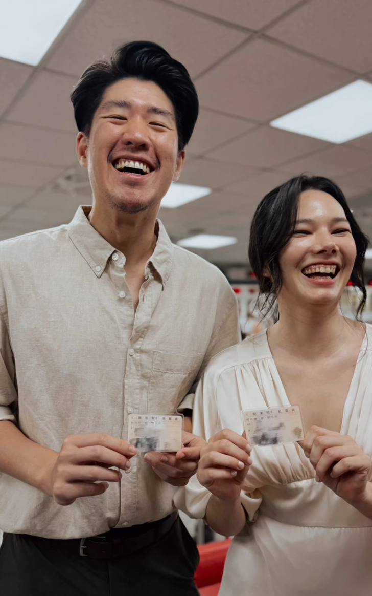 快訊／37歲台劇女星「宣布登記結婚」！戶政所激吻老公「男方也是圈內人」
