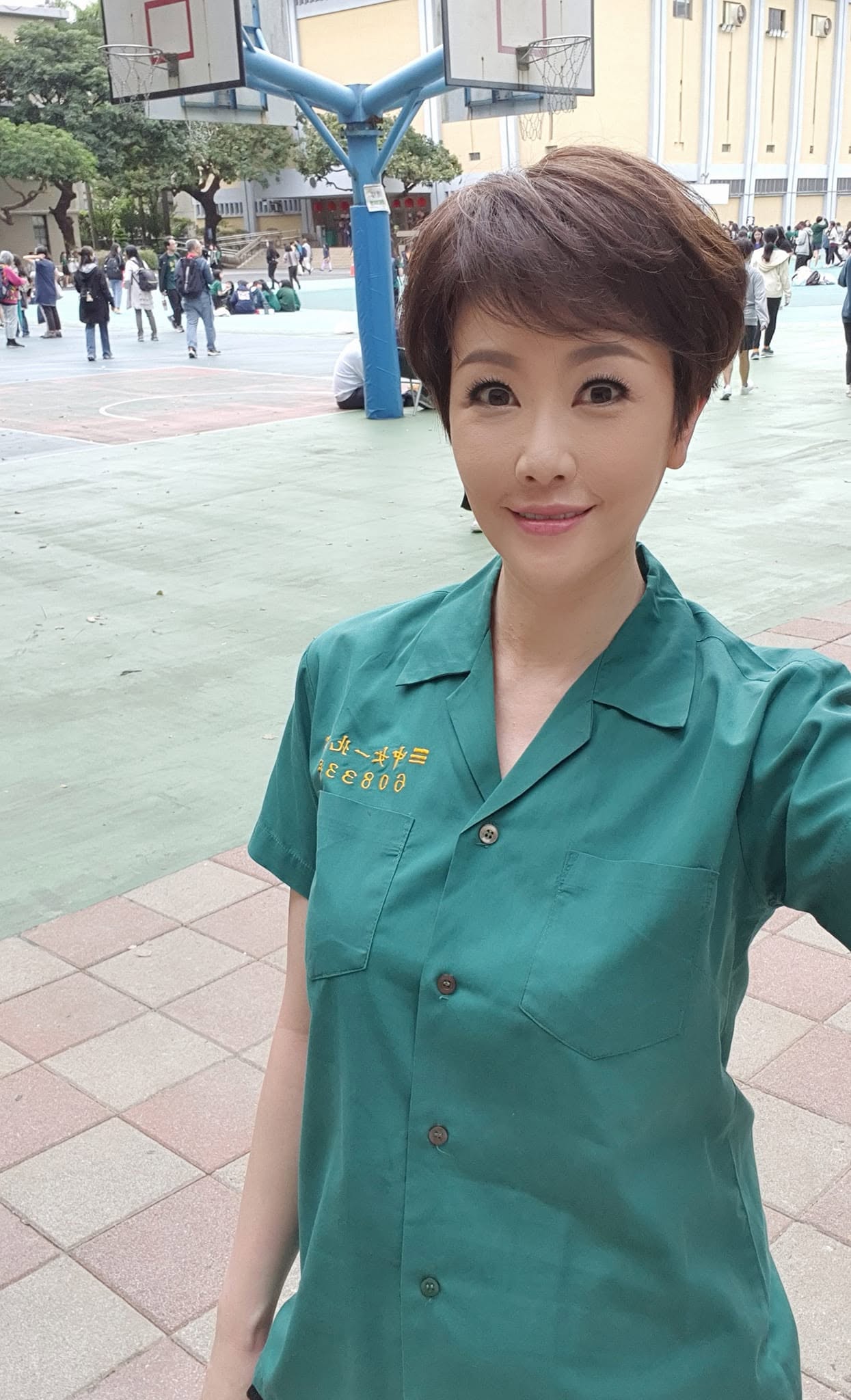 腦出血送醫搶命！台灣名主持「終於甦醒拔管」寇乃馨揭病況