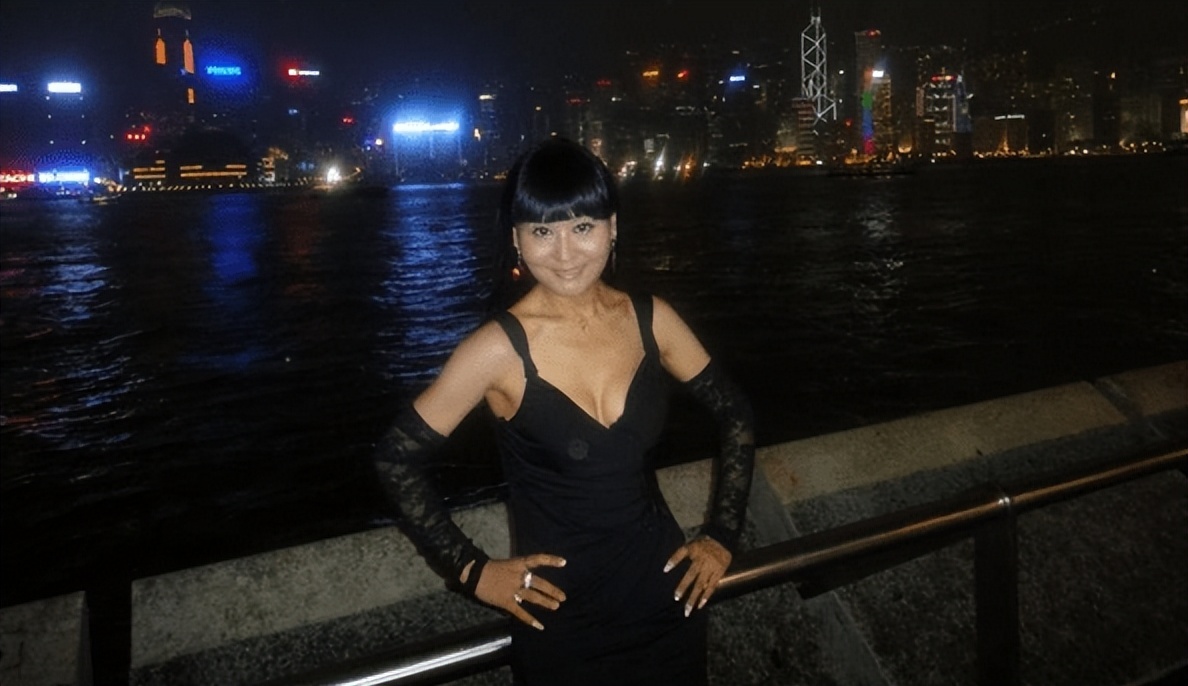 放棄國籍遠嫁美國!知名女主播「遭虐慘淪人乾」 被問離婚「她激動回一句」讓無數人搖頭...