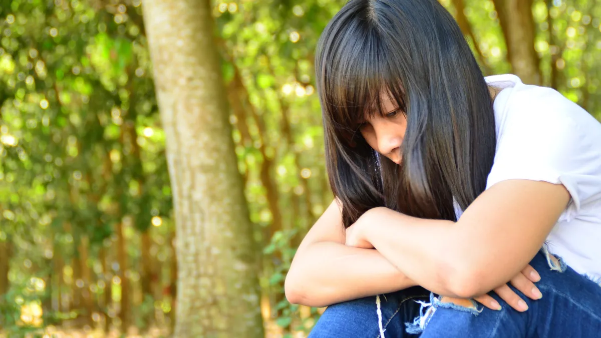 霸凌混血女童！14名同學嗆「滾回妳國家」　家長「翻開她的書包」崩潰轉學　