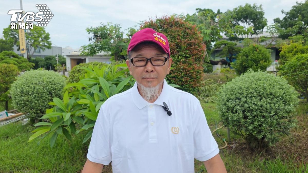 廣澤尊王衝玄濟宮!拿黑令旗「揚言斬惡鬼」 她穿濟公服迎戰「民俗專家說話了」