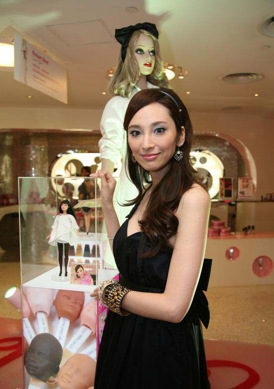 退圈6年生4胎!46歲康熙女星「淪富豪生育工具」 進不了豪門「人生卻迎來大逆轉」