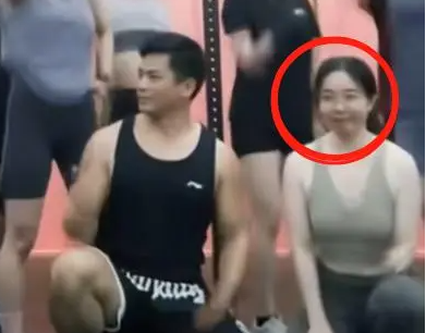 妻子出軌健身教練！老公捉姦逼問「為何親我老婆」　「小王正臉照曝光 」網全憤怒