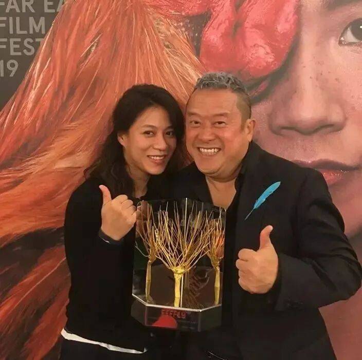 離婚後狂傳緋聞！73歲曾志偉被偶遇「紅顏知己相伴」　女方身份曝光「輿論瞬間炸鍋」