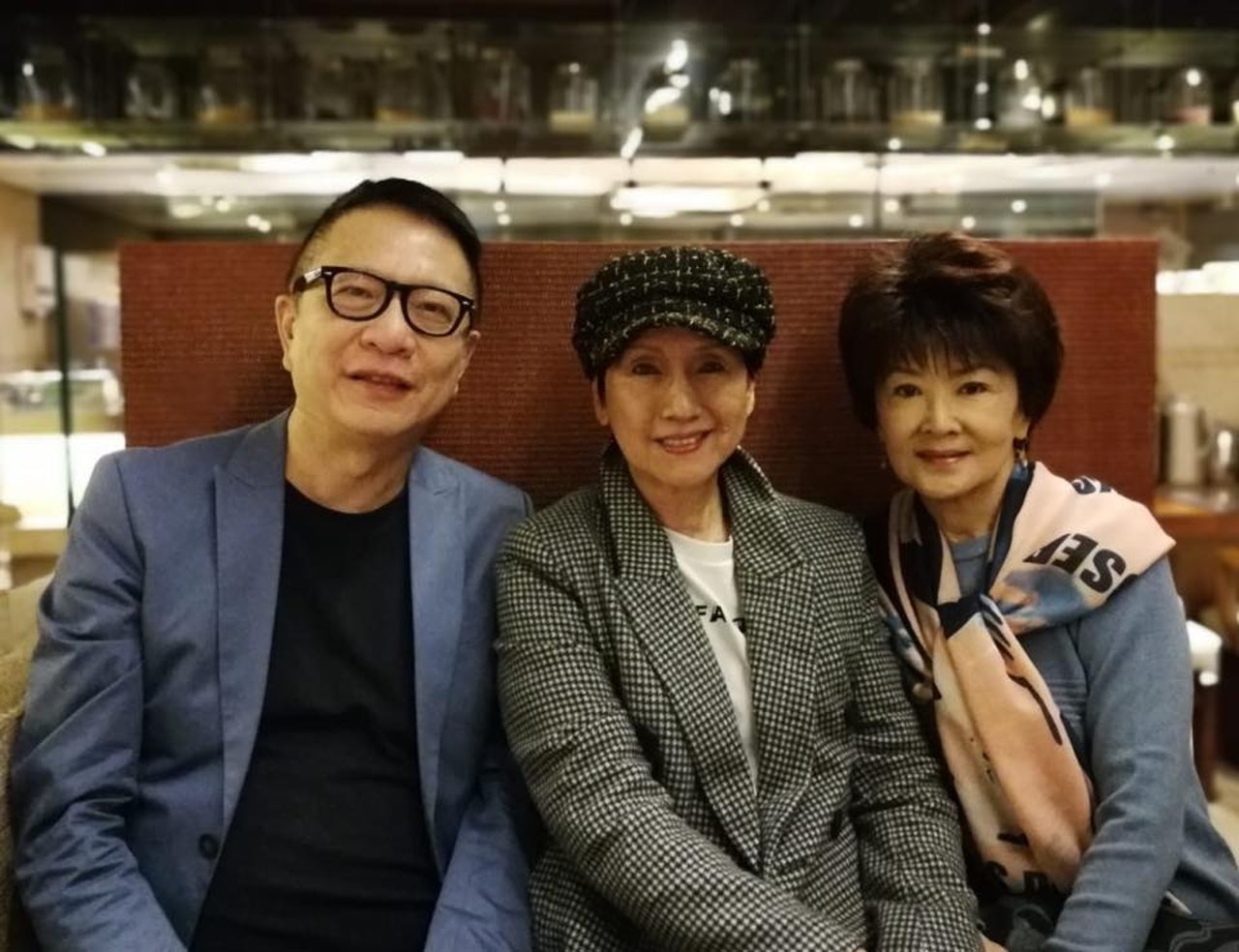 80歲資深視后「傳奇謝幕」！昔二度離婚「為曾志偉復出」卻因1事再次退圈...