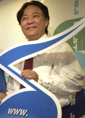 李宗盛曾力挺！台灣資深歌手「驚傳過世」　髮妻痛哭「海葬送別」