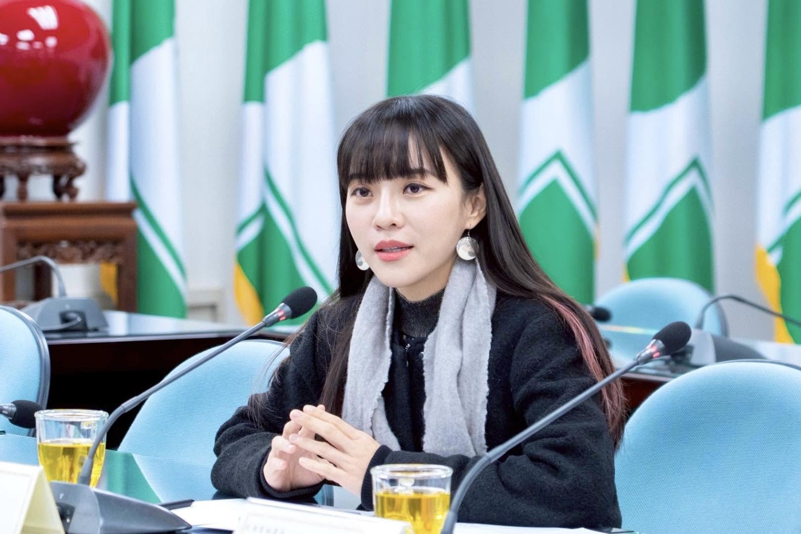 被爆遭女友劈腿！黃捷坦承「有過同性伴侶」　爸媽看新聞才知「她嘆是被迫出櫃」