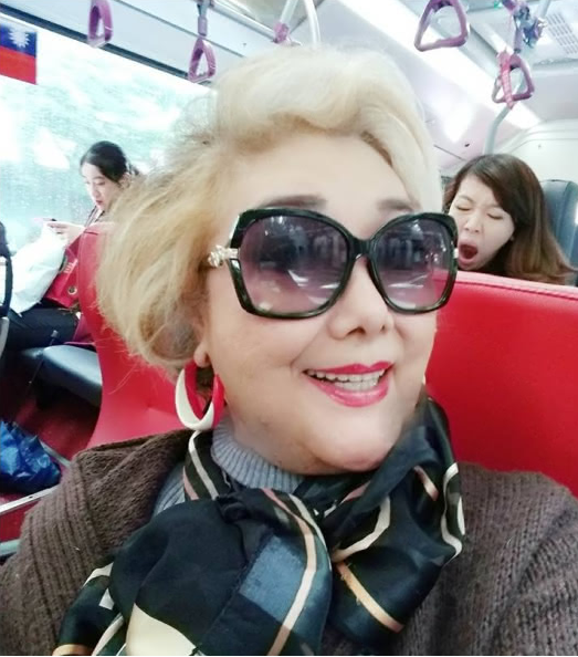 昔被爆窮到吃餿水！82歲本土女星「驚傳進ICU搶命」