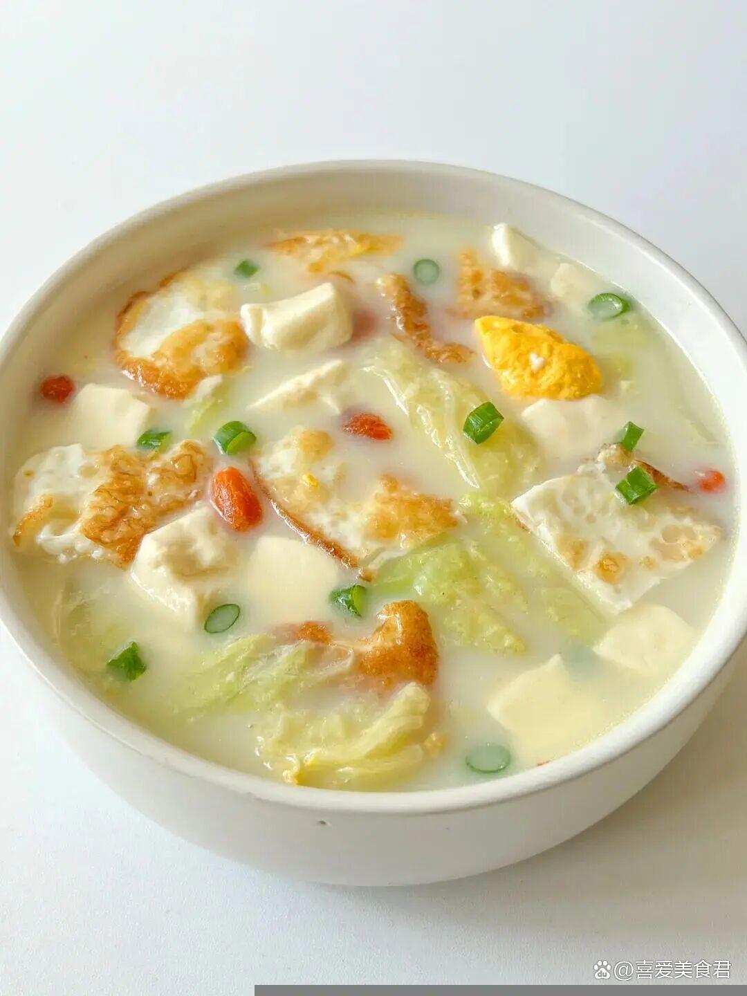 更年期後千萬別省!45歲後女人「多吃5種鹼性食物」 補足「天然雌激素」延緩衰老越吃越美