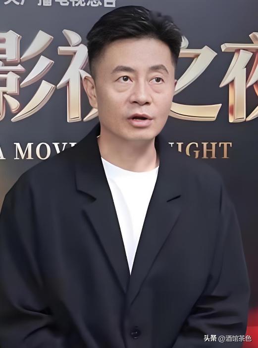 想走後門上位？52歲娛樂圈大佬「娶小20歲女演員」　結婚6年近況「讓人瞠目結舌」