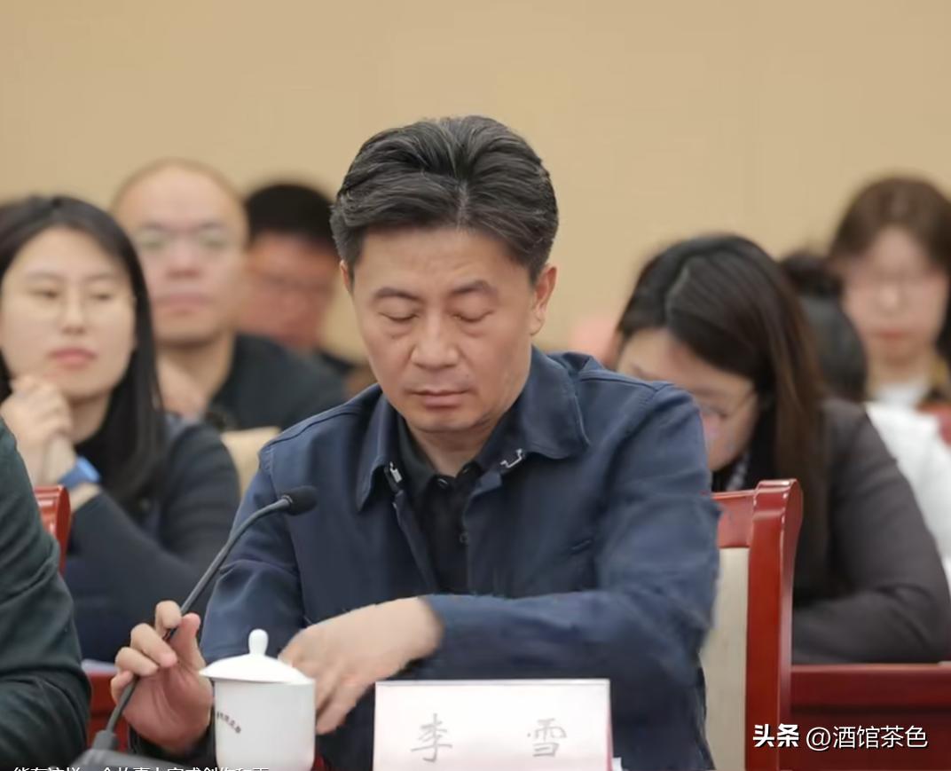 想走後門上位？52歲娛樂圈大佬「娶小20歲女演員」　結婚6年近況「讓人瞠目結舌」