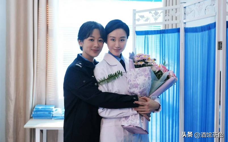 想走後門上位？52歲娛樂圈大佬「娶小20歲女演員」　結婚6年近況「讓人瞠目結舌」