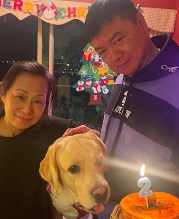 結束18年婚姻！大咖夫妻檔復合「3年後老婆卻死了」　他「痛哭海葬」：跟妳一起去...