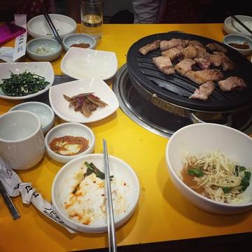 趁熱吃也上榜!台灣人常做「4大致癌飲食習慣」快戒掉:電鍋保溫也藏毒