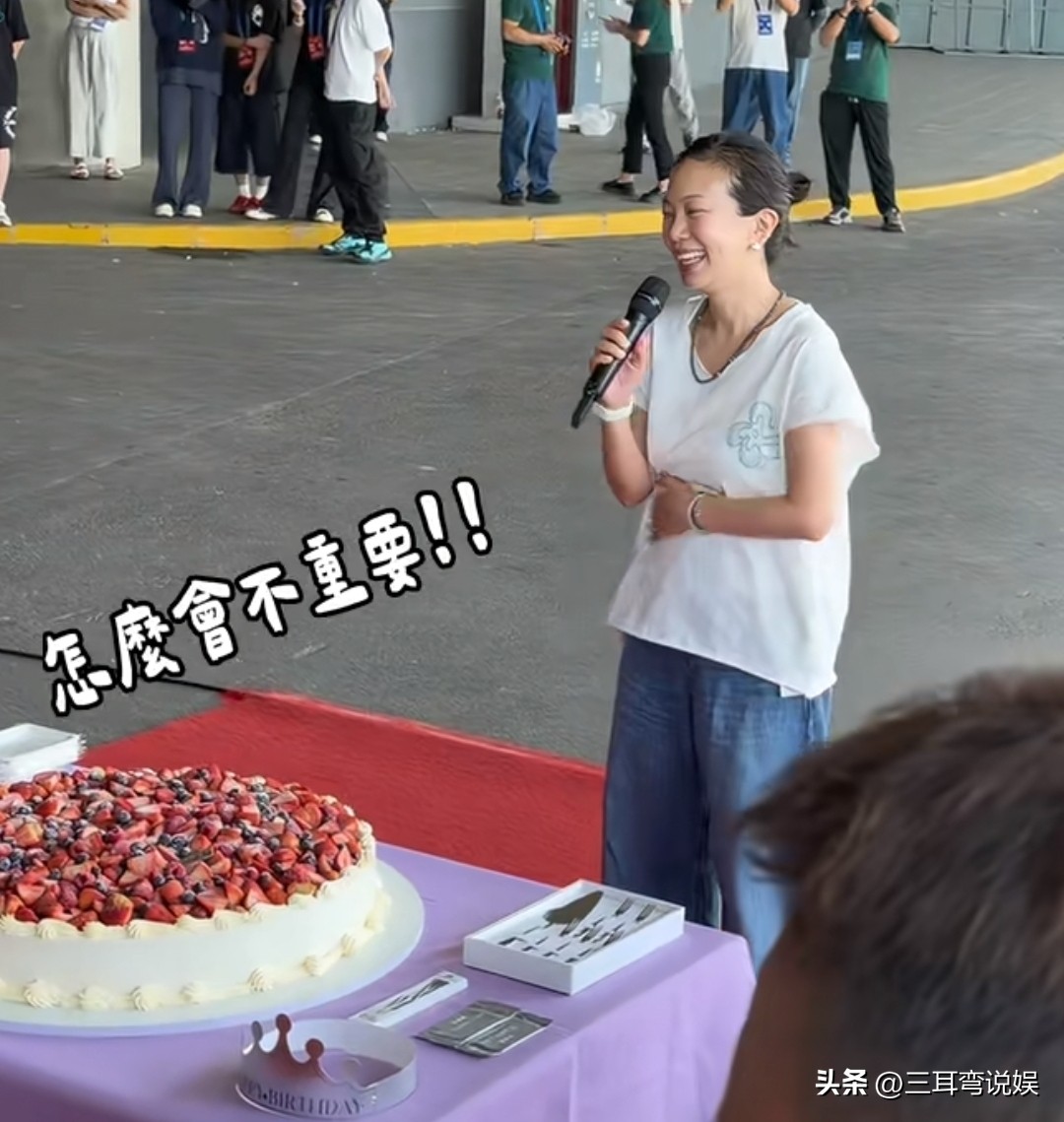 演藝圈最寵妻！台灣歌王「為大14歲妻」甜慶生　偷準備「2大超狂驚喜」網看哭：最甜姊弟戀♥️