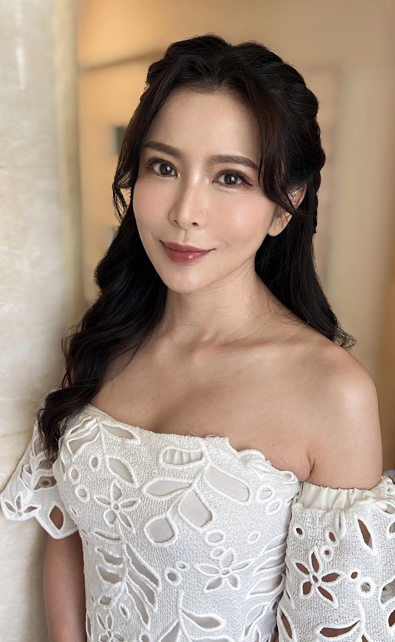 清新脫俗的美! 八點檔女星「曬19歲青澀嫩照」 散發仙氣「如今48歲素顏驚人」