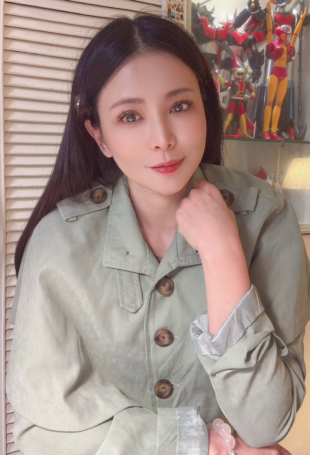 清新脫俗的美! 八點檔女星「曬19歲青澀嫩照」 散發仙氣「如今48歲素顏驚人」