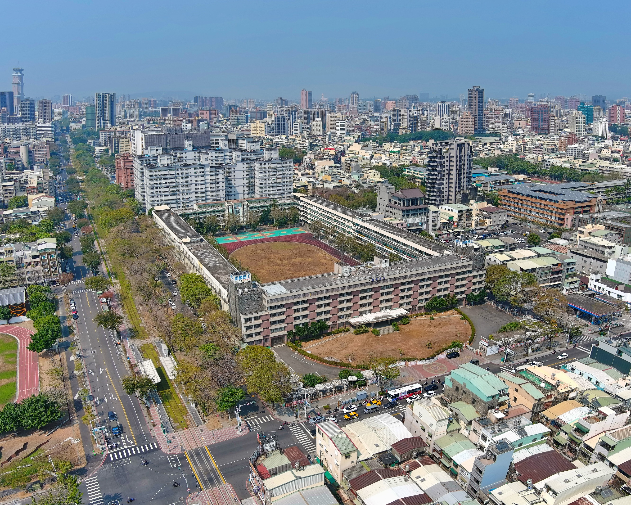台灣名校爆倒閉!6棟全拆除「夷為平地」市府出手了