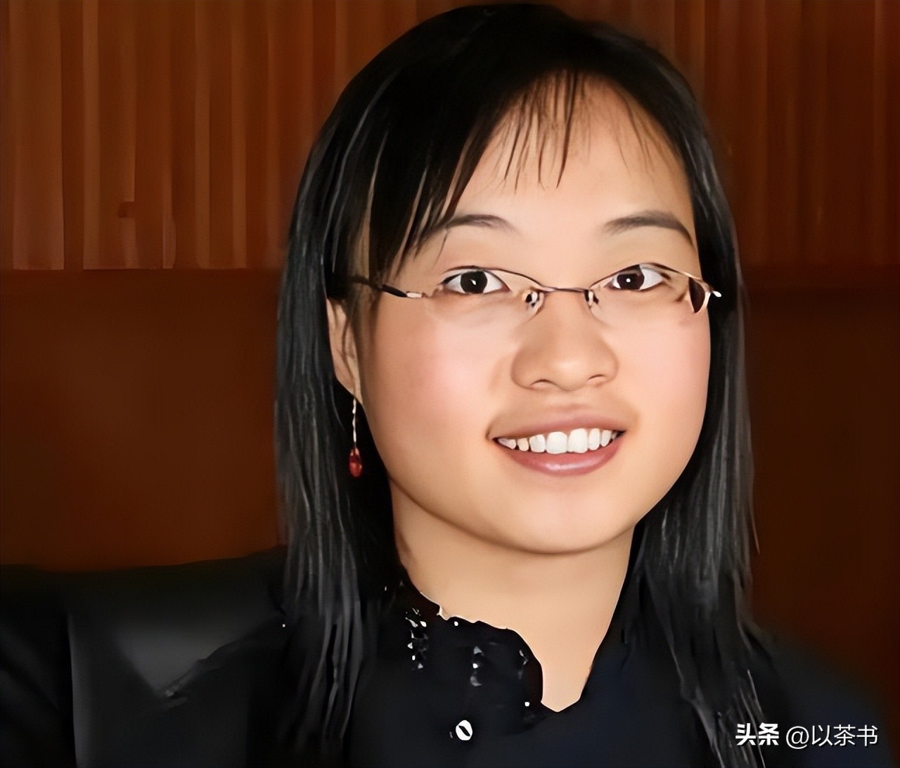 靠張藝謀爆紅!初代謀女郎「在夏威夷被目擊」 才40歲「胖到認不出」無數人卻拍手叫好