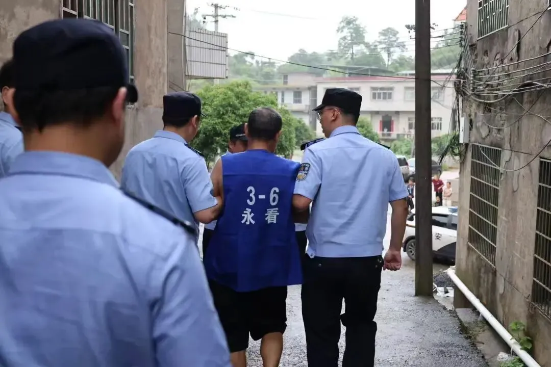 兇手抓到了!為這件事「滅門一家五口」鄰居開門腿軟