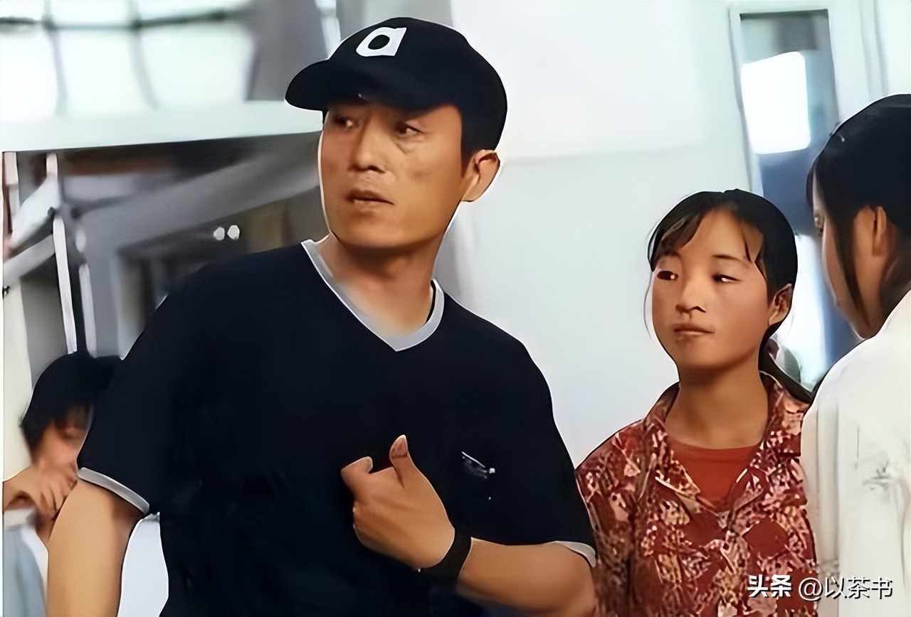 靠張藝謀爆紅!初代謀女郎「在夏威夷被目擊」 才40歲「胖到認不出」無數人卻拍手叫好