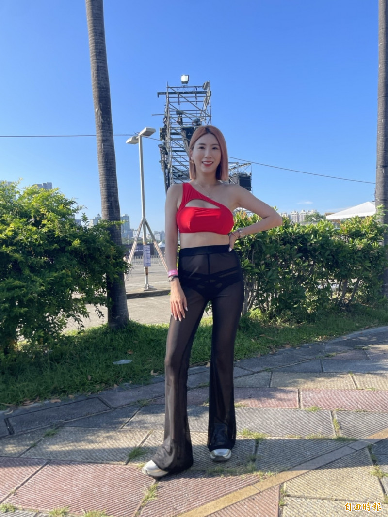 淚訴遭陳建州下手!《黑澀會》女星「隆乳罹2顆腫瘤」竟遭罵下賤