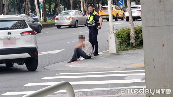 18歲女遭輾斃!母開庭哭問「白死了嗎」 法官冷回「對阿」遭網肉搜