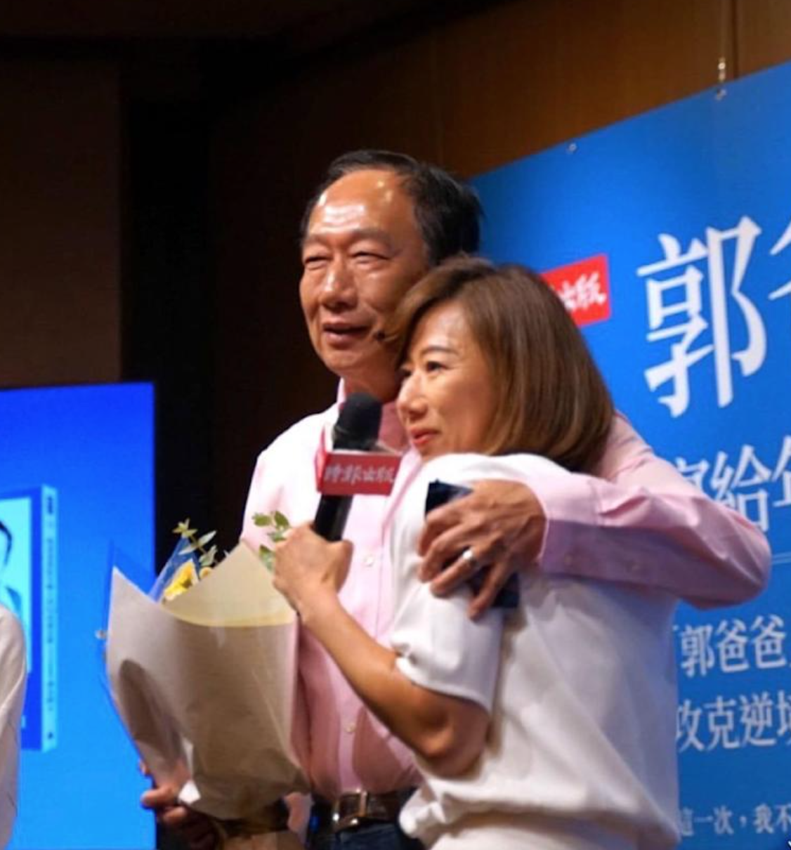 下嫁窮小子!郭台銘亡妻「竟是超狂富家千金」 靠岳父「創鴻海變首富」卻說1句話...