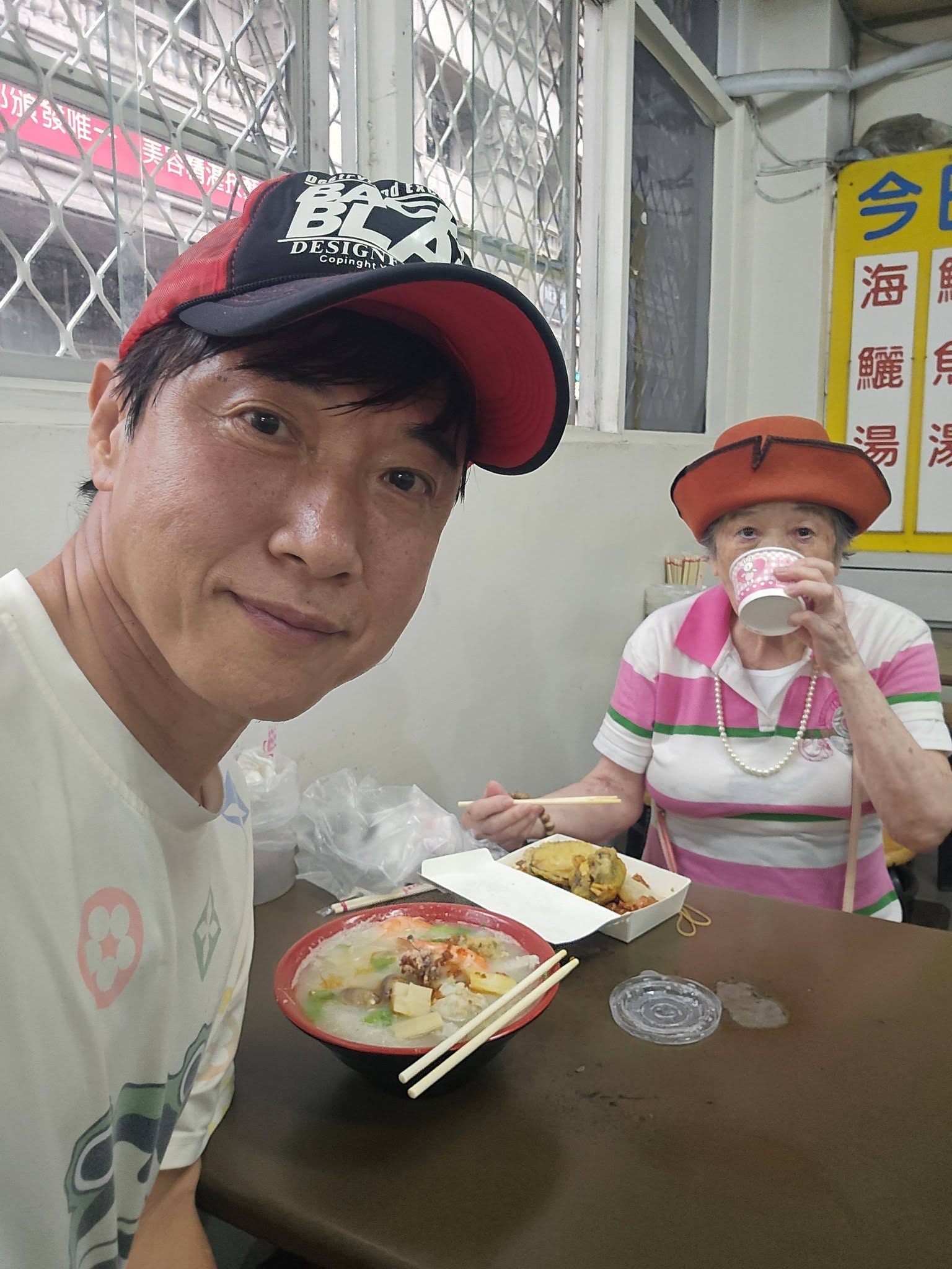昔日亞洲美食天王!59歲陳鴻「全心照顧失智母」至今未婚 驚爆「遭騙3000萬」慘抵押房產