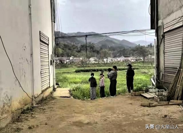 回家路上失蹤!6歲女童「被尋獲已成冰冷遺體」 父崩潰「兇手竟是親近的她」