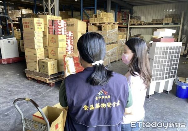快訊/用到致癌毒油!超商「80項商品」全面下架