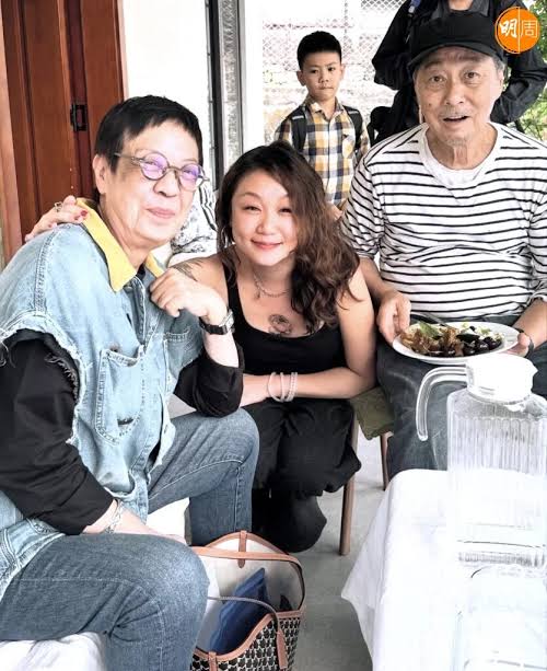快訊/60歲演藝大咖「出國突然失聯」!好友「曝最後行蹤」淚求協尋
