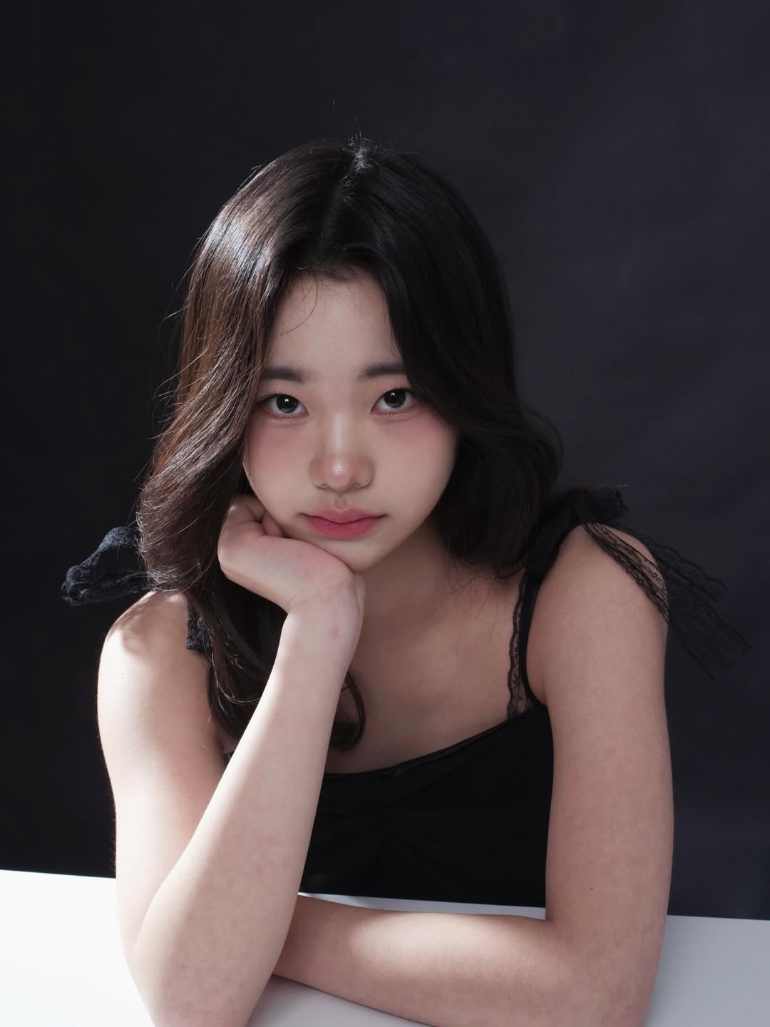被說最像小S!14歲許老三爆「堅決不進演藝圈」 立志當學霸「絕美近照再進化」網讚:漂亮又有想法❤️