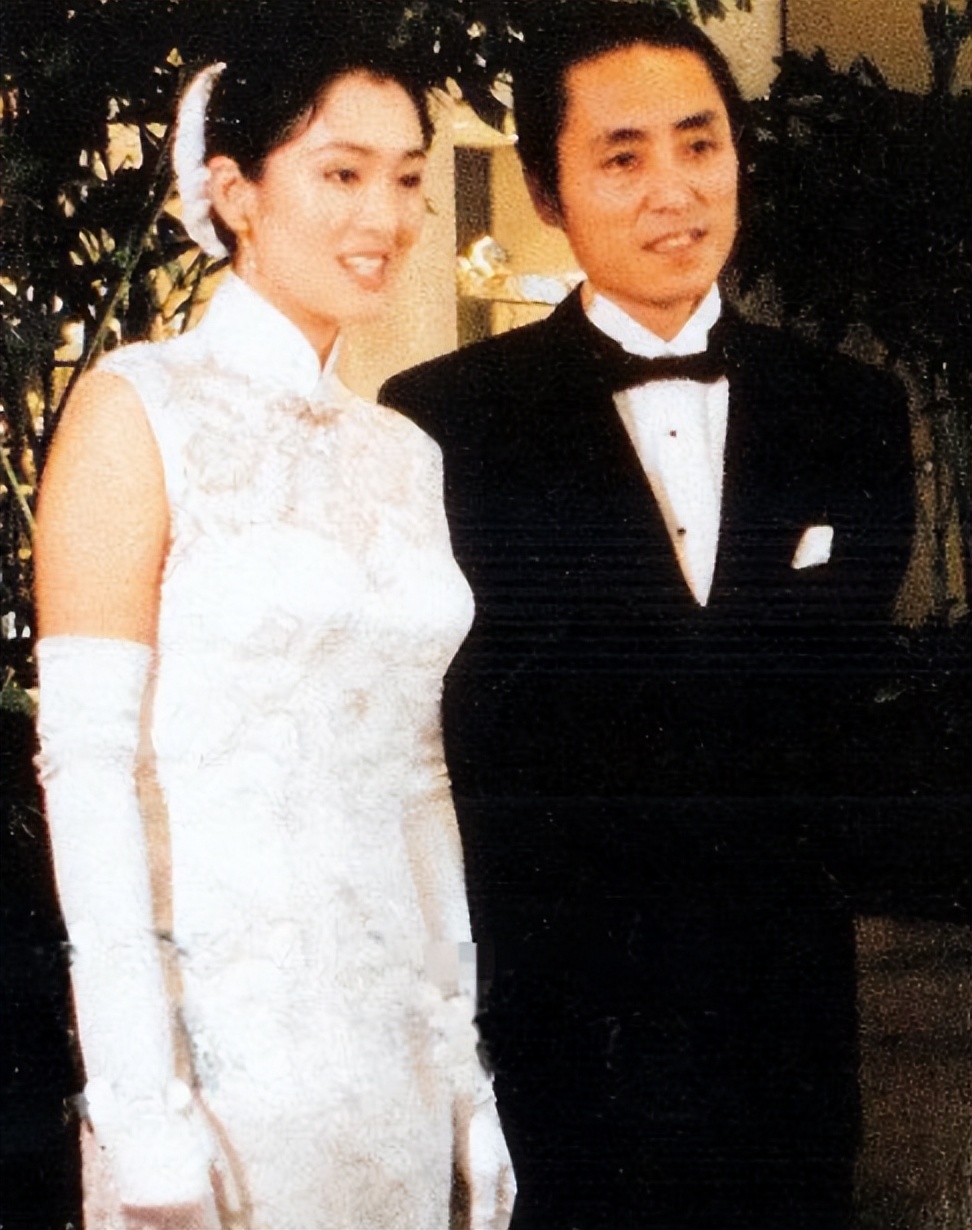 當年為她離婚!張藝謀情纏8年「寧死不娶鞏俐」 向太曝真實原因:「不是嫌她條件差」