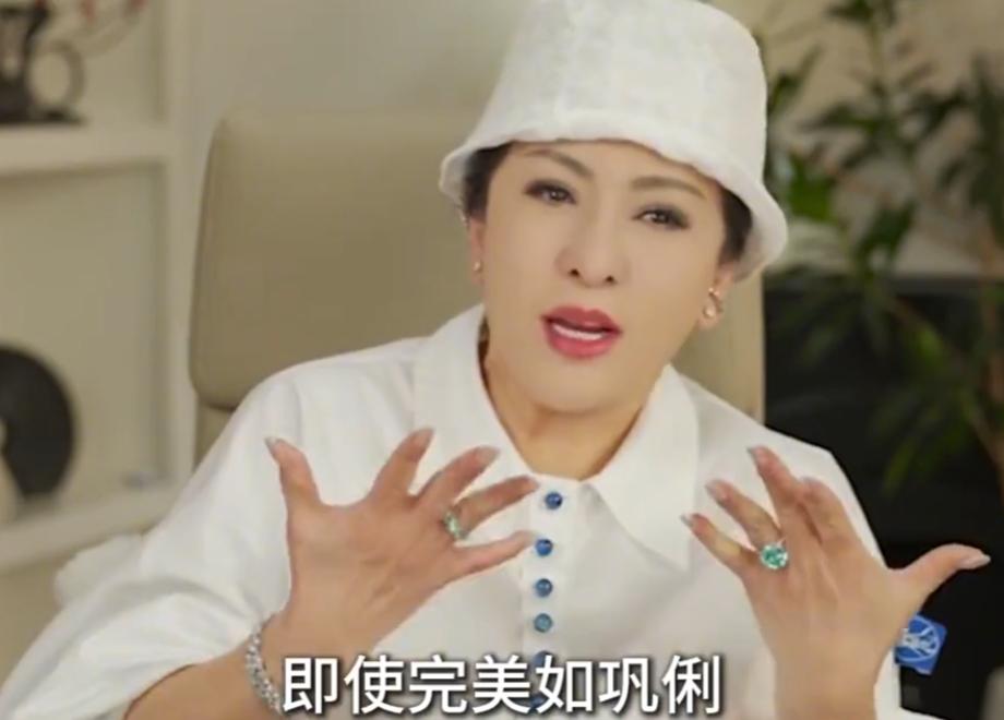 當年為她離婚!張藝謀情纏8年「寧死不娶鞏俐」 向太曝真實原因:「不是嫌她條件差」