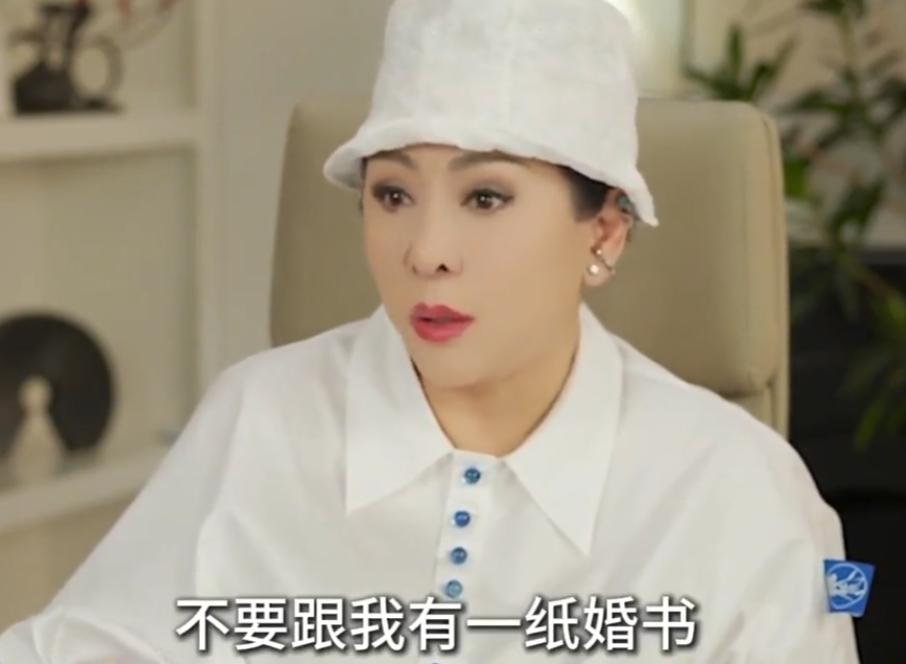 當年為她離婚!張藝謀情纏8年「寧死不娶鞏俐」 向太曝真實原因:「不是嫌她條件差」