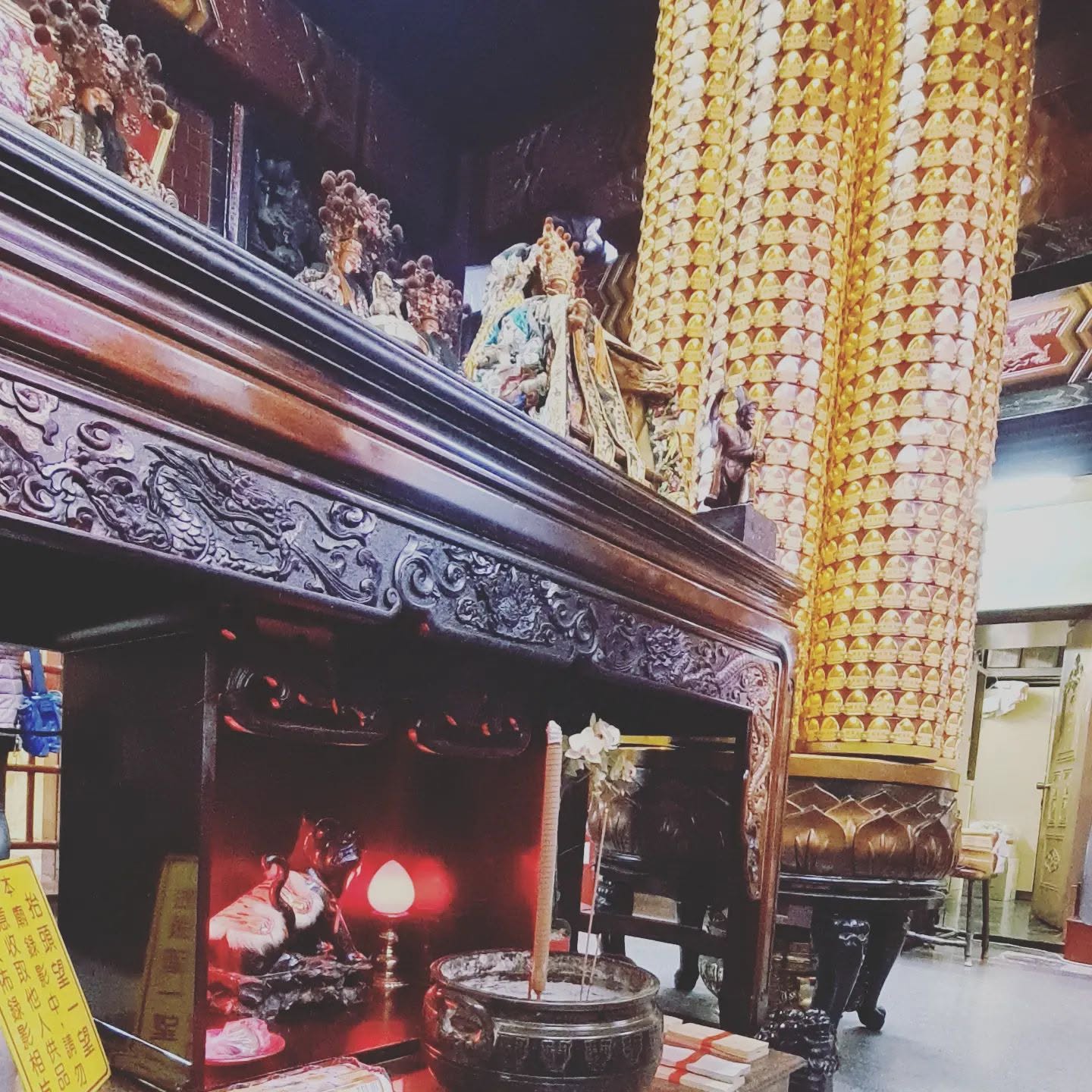 巴威來襲前夕!台灣城隍爺廟「驚見異象」 算盤「5珠離奇上升」廟方示警:全台務必小心一事